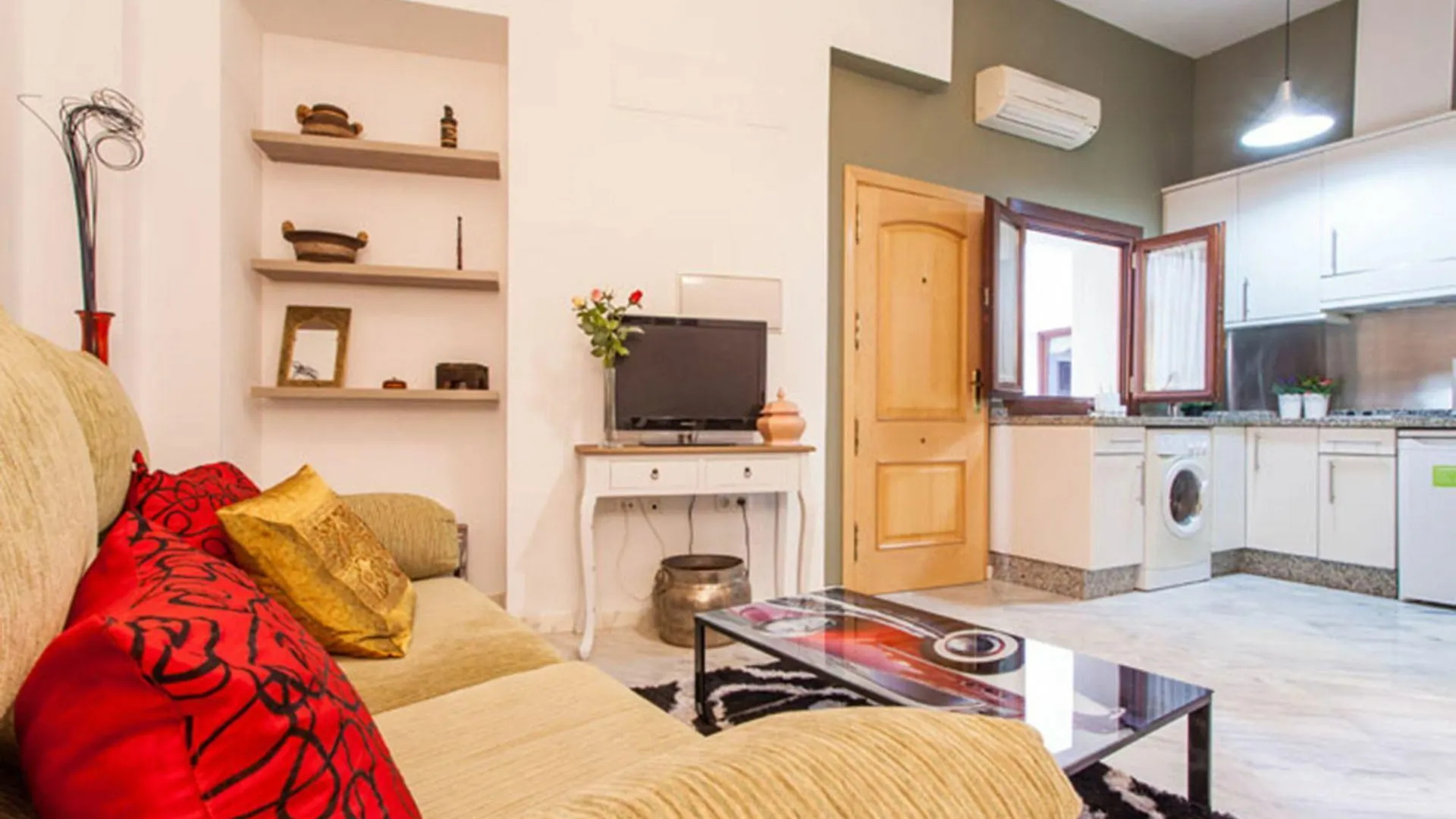 Deluxe Apartment Galindo Seville Spain